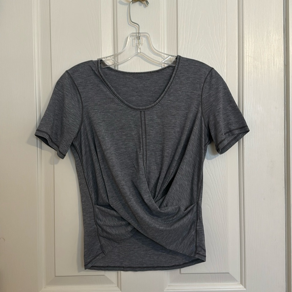 Lululemon twist front tee